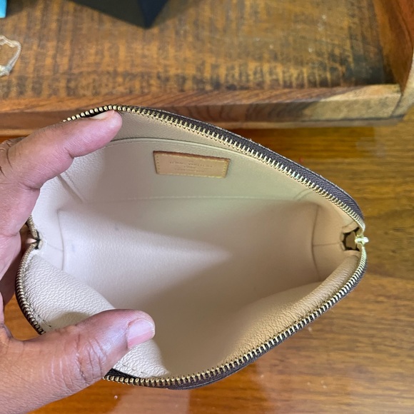 Authentic Louis Vuitton Monogram Cosmetic Pouch - Picture 13 of 16